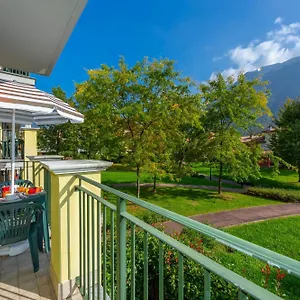 ** Aparthotel Budget Village - Porto Letizia Italië